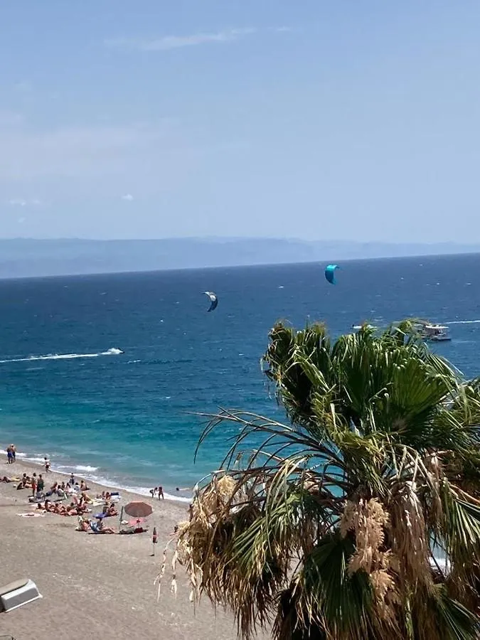 Soffio Dal Mare Apartment Letojanni Italy